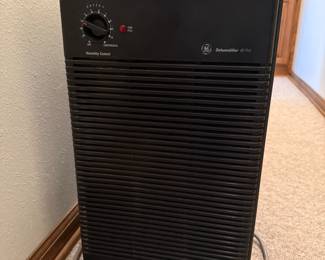 Dehumidifier 