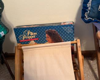 Pillow Propper