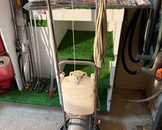 Electrolux Tile Scrubber