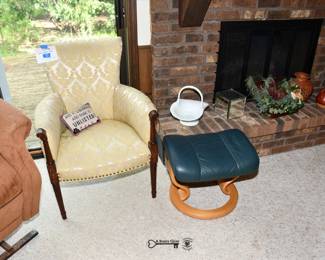 319Family Room