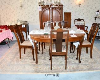 083Dining Room