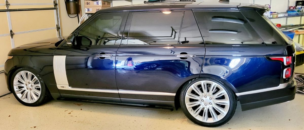 RA NGE ROVER BIOGRAPHY SALGVSE6LA599822
MILES 40107