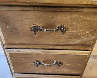 Vintage 3 Drawer Cabinet.
