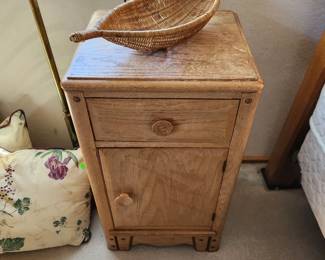 Antique/Vintage Bedside Cabinet. Matches the Bed, Hi-Boy, and Vanity.
