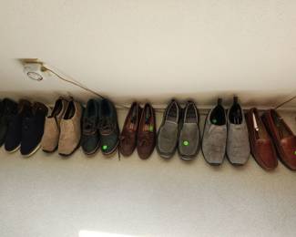 Great men's shoes.