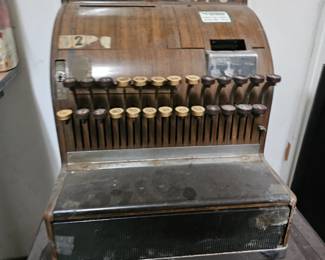 Vintage Cash register & yes it works