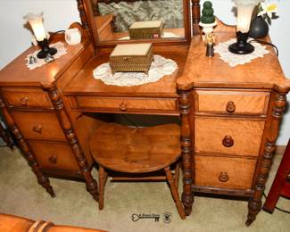 019Some Highlights Woodridge Estate Sale