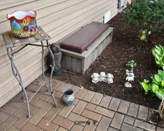 637Back Yard