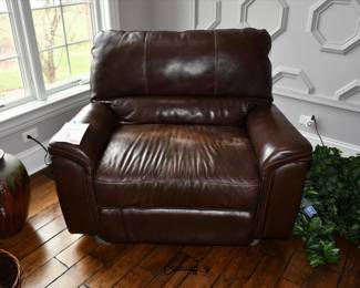 084Family Room