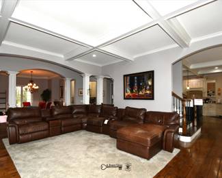 083Family Room