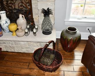 086Family Room