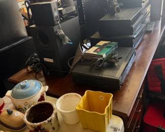 TV, VCR, Turntable, DVD etc