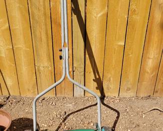 Scotts Manual Push Mower