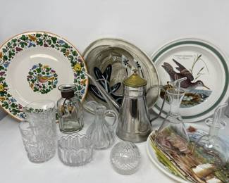 66 VintageKitchenOilDispenserCutCrystalOilVinegarPlates