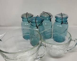 96 4BlueBallJarsTwoSizePyrexMeasuringBowls