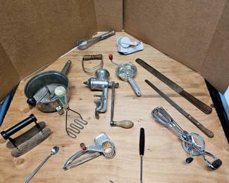 53 MiscellaneousKitchenItems