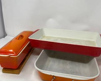81 3CeramicCoatedIronBakersLeCreusetCopco