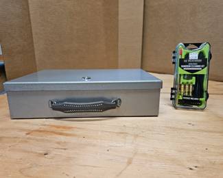 73 PersonalLockboxNewHandgunCleaningKit