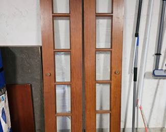 47 VintageSetOf1930sCraftsmanSolidWoodGlassDoors