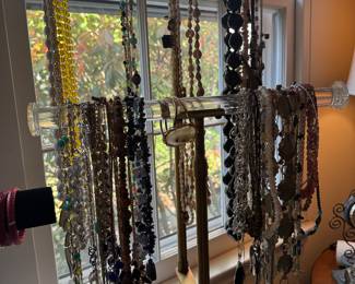 Collection of Gold, Silver & Costume Jewelry