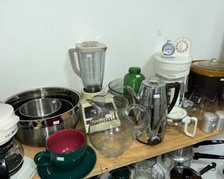 Oster blender, stainless bowls, percolator