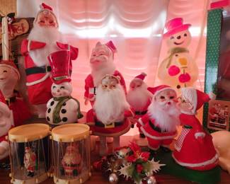 Lots of Vintage Christmas!