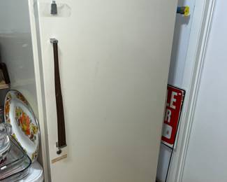 Great Whirlpool upright freezer