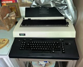 Collectable 1980 Brother EM1 electronic typewriter - THE FIRST OF ITS KIND! SUPER RARE!