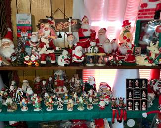 Small Christmas figurines