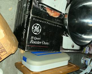 GE 18 quart Roaster Oven in box!