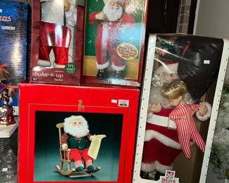 Animated Santa in box