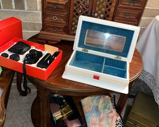 More jewelry boxes