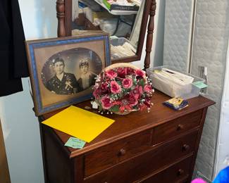 Vintage dresser w/ tilt mirror