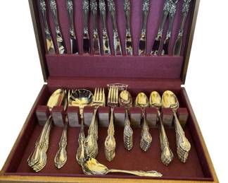 82 Pieces Oneida Community Flatware
