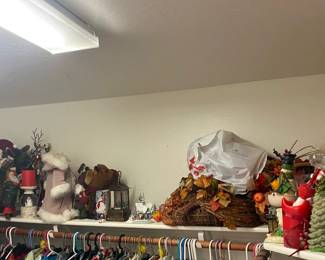 Mystery Lot Holiday Stuff