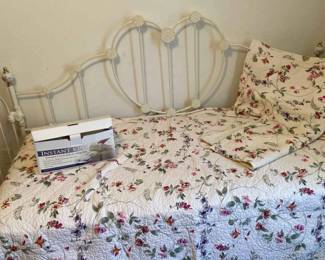 Metal Heavy Daybed with Trundle To Convert To King