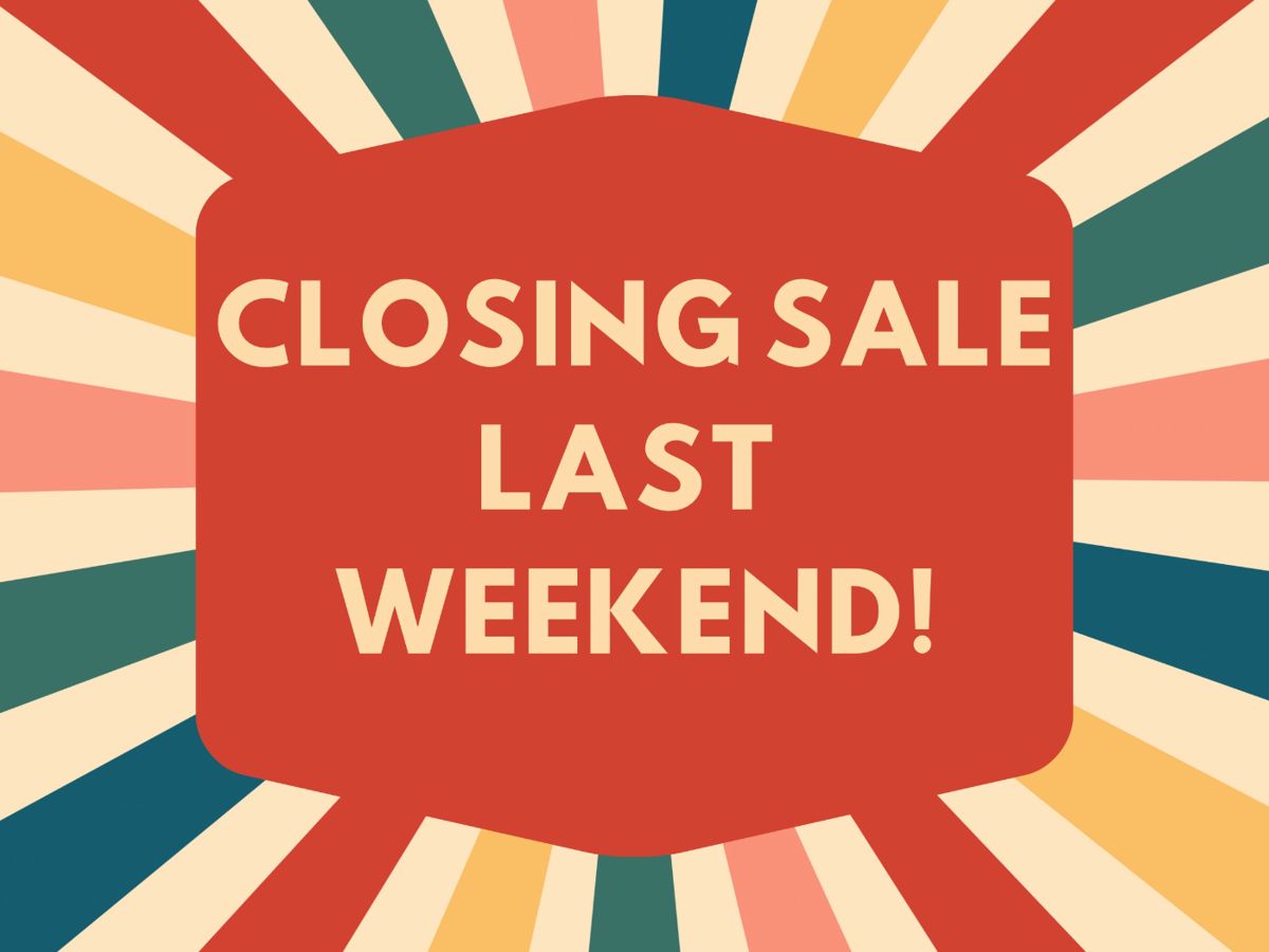 Red Colorful Retro Moving Out Sale Yard Sign