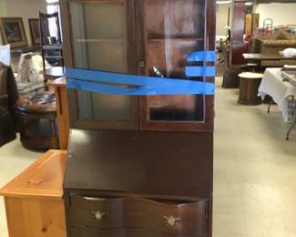 Antique China Hutch $100