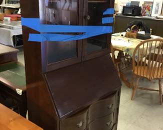 Antique China Hutch $100