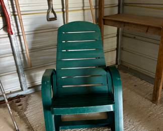 Outdoor rocker 