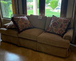 Pearson Couch