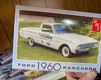 AMT 822 1960 Ford Ranchero "Ohio" George Montgomery 1/25 McM KIT fs