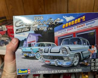 BL (102) Revell 1956 '56 Chevrolet Del Ray Builds 1 of 2 Ways in 1/25 4504 St