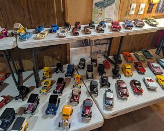 Over a hundred 1/32 Scale Model Cars new and Built