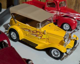 1/32 Model Cars
