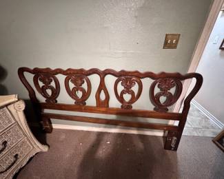 Headboard 