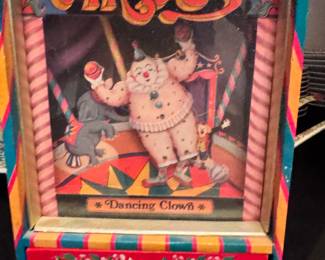 Vintage Cliwn Toy