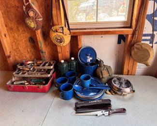 Fishing Lures
Camping Cookware 