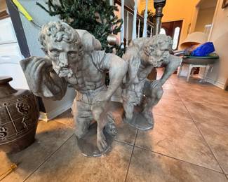 Statues 