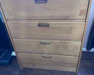 Child Craft Dresser